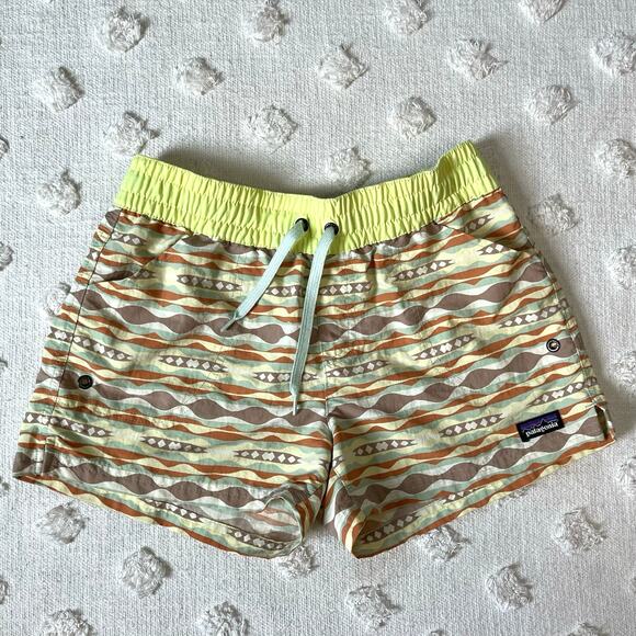 Patagonia Girls' Size XL Costa Rica Baggies™ Shorts Coast Highway Tea Green - Picture 2 of 11